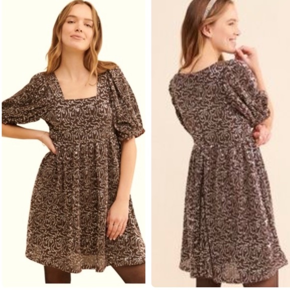 MOON RIVER NWT BROWN SILVER SEQUIN SHORT SLEEVE DRESS SMALL - Picture 1 of 9